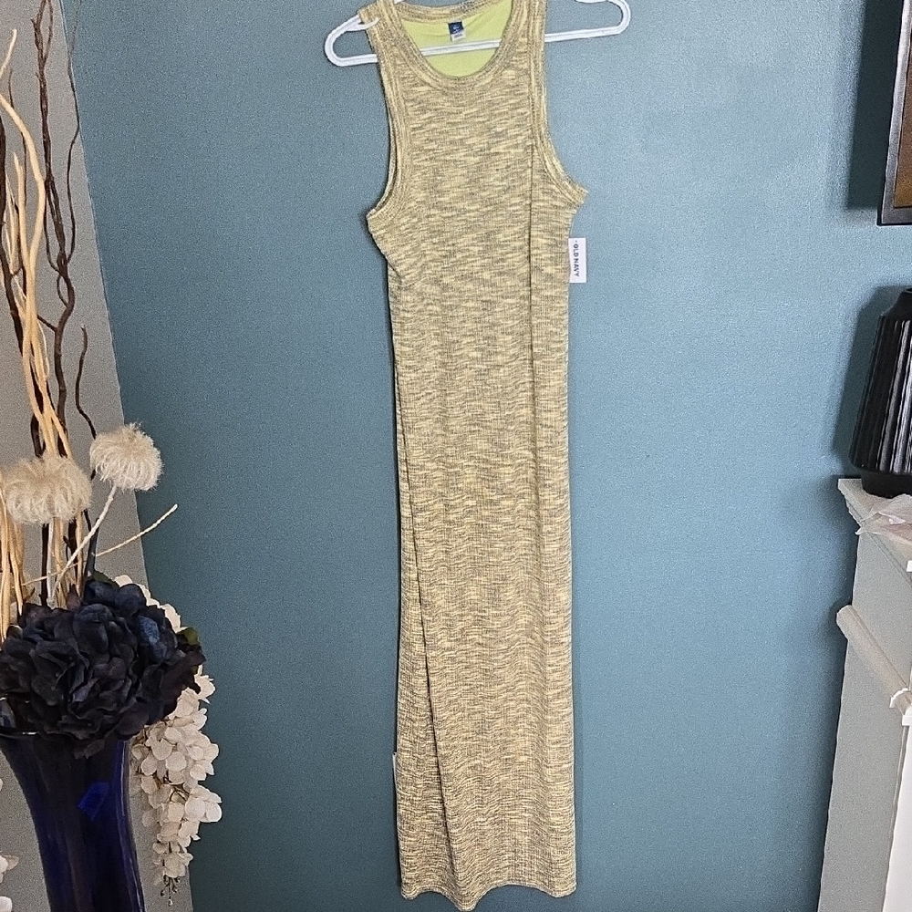 Old Navy Yellow Sleeveless Maxi Dress